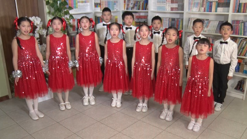 意大利新玉語言學校《歌聲與微笑》