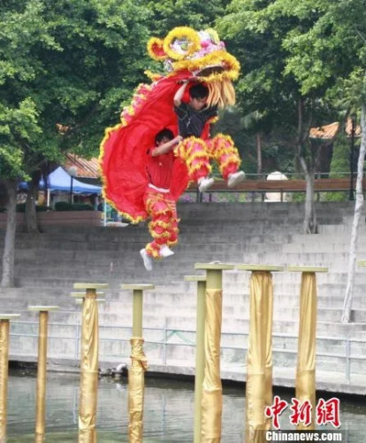 資料圖：佛山獅王爭(zhēng)霸賽　曾令華　攝