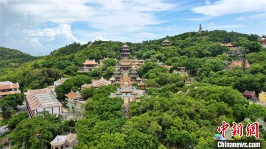 湄洲祖廟綠意蔥蘢。　林春盛 攝