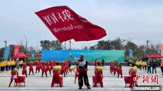 山西工藝美術(shù)“群英薈萃”展示“晉韻”風(fēng)情