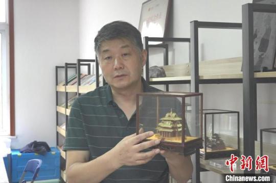 手工達人張禾:自制古建微模型傳播傳統(tǒng)文化