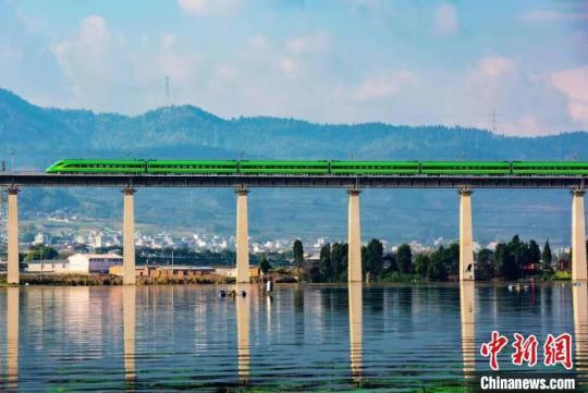 中老鐵路中國段推出計次票、定期票