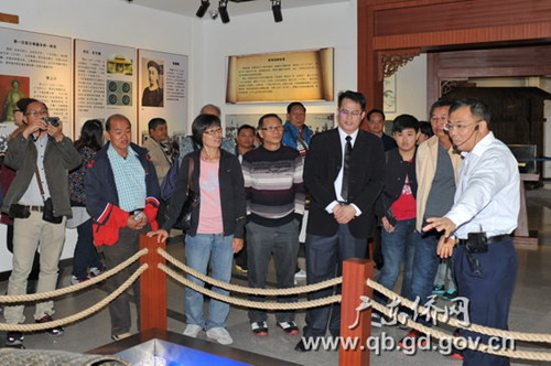 中國(guó)僑網(wǎng)訪問(wèn)團(tuán)參觀廣東華僑博物館