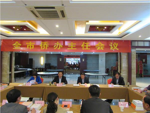 徐州市僑辦主任李明在會上作指示