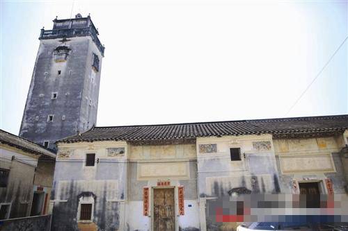 鳳崗黃洞村觀合樓