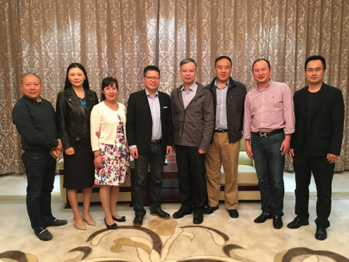 貴州省僑辦主任會見浙江籍僑商