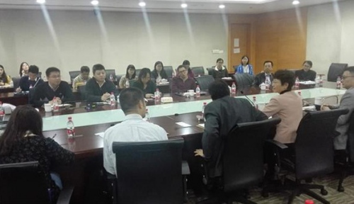 座談會(huì)現(xiàn)場(chǎng)