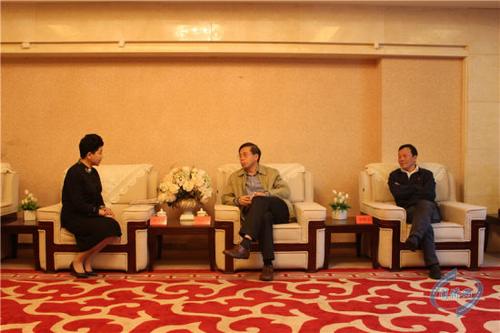 中國僑網(wǎng)會(huì)見現(xiàn)場