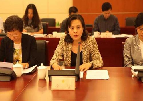 中國僑網(wǎng)蘇州市人大常委會主任會議專題聽取僑務(wù)工作匯報
