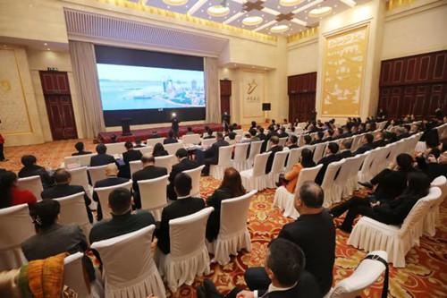 中國(guó)僑網(wǎng)“聚焦新動(dòng)能·2019中國(guó)僑商山東行——僑匯濟(jì)南 筑夢(mèng)泉城”活動(dòng)現(xiàn)場(chǎng)(圖片來(lái)源:山東省僑聯(lián)網(wǎng)站)