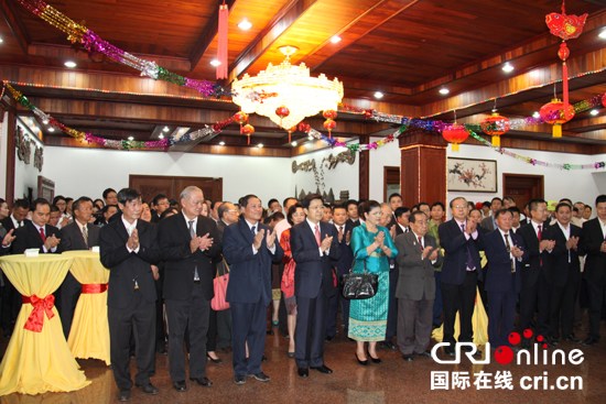 中國(guó)僑網(wǎng)中國(guó)駐老撾大使館舉行新春招待會(huì)
