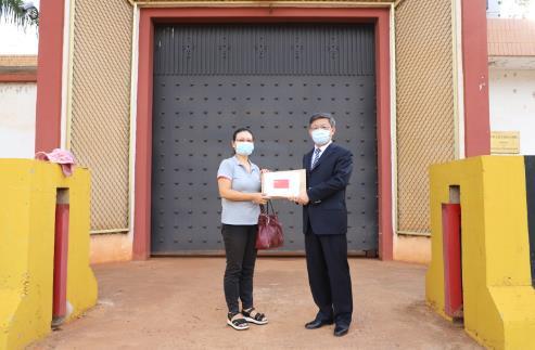 中國(guó)僑網(wǎng)圖片來(lái)源:中國(guó)駐中非大使館網(wǎng)站