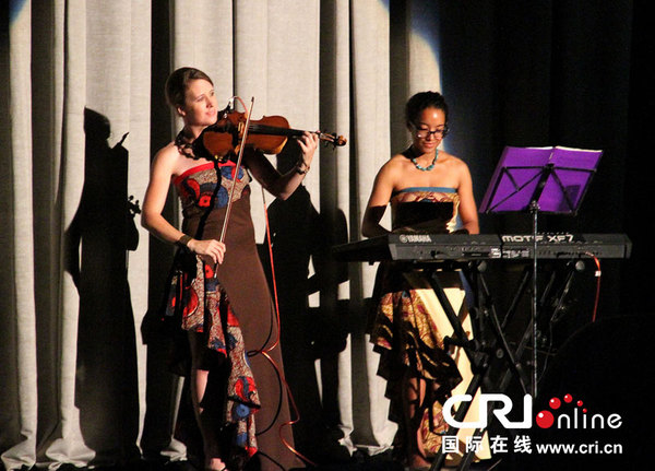 中國僑網(wǎng)器樂合奏