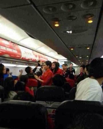 中國(guó)僑網(wǎng)微博圖