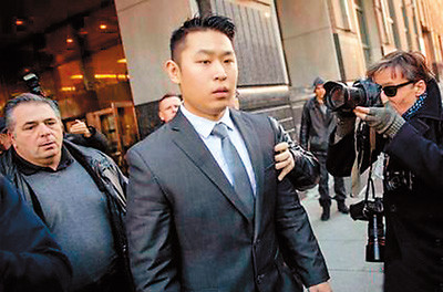 中國僑網(wǎng)華裔警察梁彼得被起訴后被法院傳訊。 來源:中新網(wǎng)