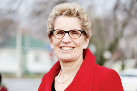 中國僑網(wǎng)安省省長韋恩。(加拿大《明報》)