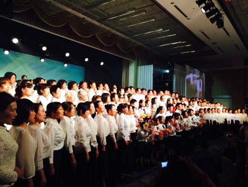 (《黃河大合唱》;來源:《日本新華僑報》)