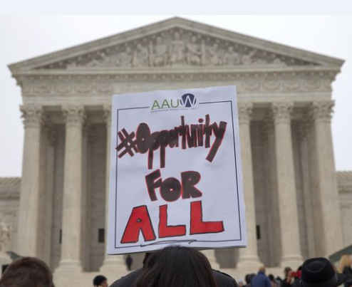 屬于美國大學(xué)女子協(xié)會的帕密拉·袁(Pamela