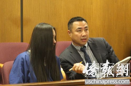 被告楊玉菡在庭上(美國《僑報(bào)》/高睿