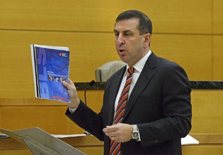 梁彼得的代表律師羅柏能。(美聯(lián)社)