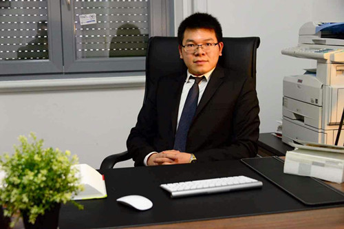 (歐洲《華人街》)