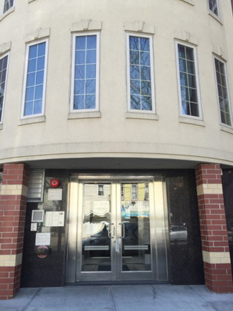 被撞死華人婦女的家人將找律師,聲討肇事司機(jī)。(美國(guó)《世界日?qǐng)?bào)》/俞姝含