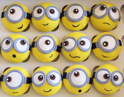 小小兵碗糕讓每個顧客都忍不住發(fā)圖。(美國《世界日報》/馬云