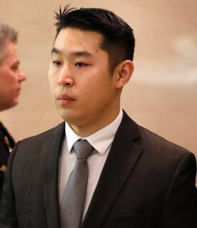 梁彼得上庭資料圖。(美國(guó)《僑報(bào)》援引美聯(lián)社)