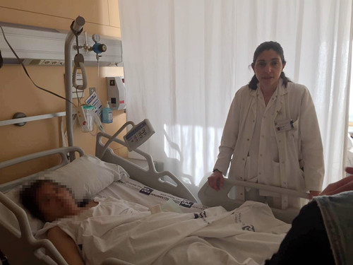 老紡織工人在醫(yī)院接受治療