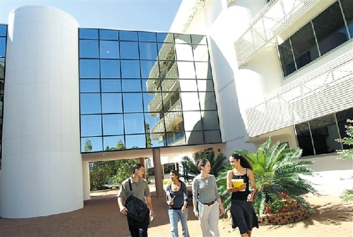 查爾斯達(dá)爾文大學(xué)是北領(lǐng)地唯一的大學(xué)