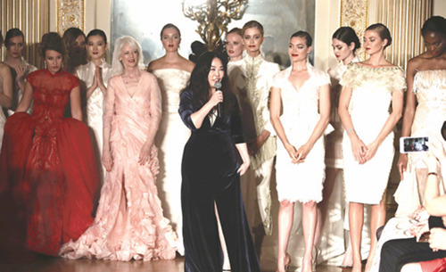 “俄羅斯夏季盛裝舞會(huì)”6月15日在蘭卡斯特宮拉開(kāi)帷幕。(圖片來(lái)源:歐洲時(shí)報(bào)英國(guó)版)