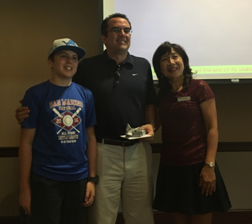 洛杉磯圣瑪利諾市少棒隊教練Sean