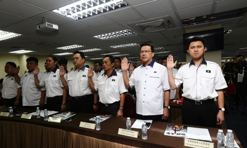 馬青雪州州團(tuán)大會(huì)首次以“領(lǐng)袖與代表同坐”的模式召開,讓領(lǐng)袖與出席