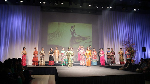 (日本《中文導(dǎo)報》)