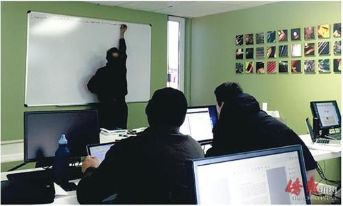 中國(guó)僑網(wǎng)多位律師表示,目前H1B政策并未改變。 (美國(guó)《僑報(bào)》資料圖)