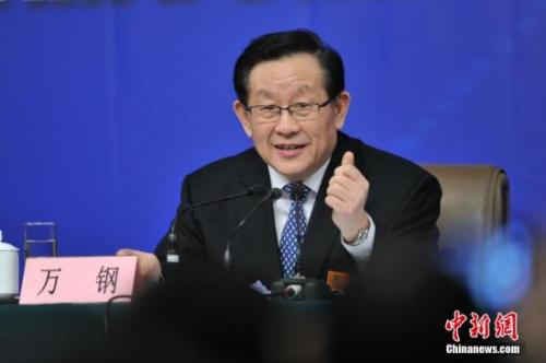 中國(guó)僑網(wǎng)資料圖:萬鋼。中新社發(fā) 張浪 攝