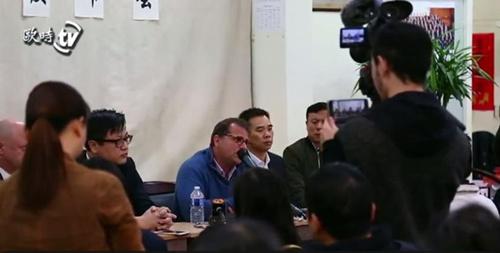 中國僑網(wǎng)新聞發(fā)布會現(xiàn)場。(法國《歐洲時報》)