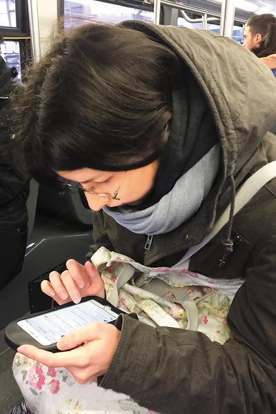 中國僑網(wǎng)Kat在微博回答粉絲的提問