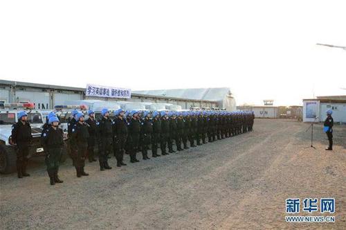 中國僑網(wǎng)資料圖:中國第五支駐利比里亞維和警察防暴隊(duì)