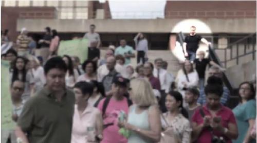 中國僑網(wǎng)章瑩穎案嫌疑犯被捕前被確認(rèn)參與聲援游行(圖)