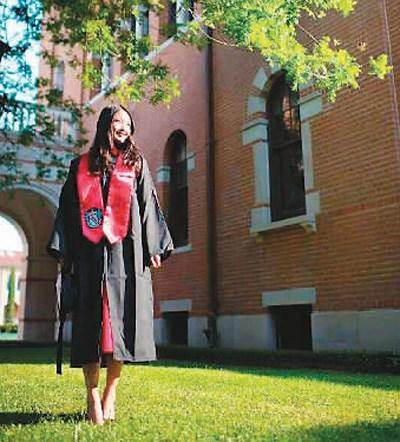 中國僑網(wǎng)薛笑近照