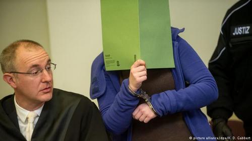 中國僑網(wǎng)女被告Xenia I.(德國之聲中文網(wǎng))