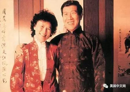 中國僑網(wǎng)李昌鈺與妻子的合照(美國中文網(wǎng))