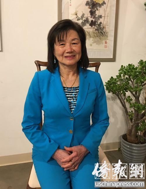 中國(guó)僑網(wǎng)79歲老僑領(lǐng)譚吳保仁接受專(zhuān)訪(美國(guó)《僑報(bào)》/于麗娜 攝)