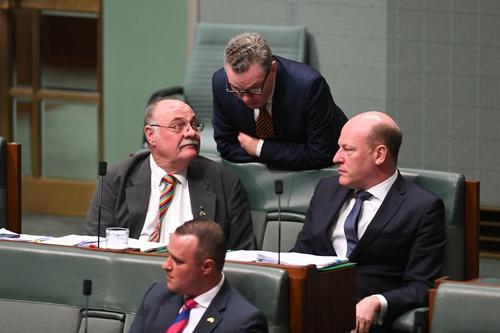 中國僑網(wǎng)澳大利亞國會由“老人”“白人”“男人”主宰。(澳大利亞《星島日報(bào)》)