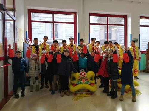 中國僑網(wǎng)(意大利米蘭龍甲中文學(xué)校供圖)