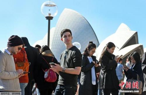 中國僑網(wǎng)資料圖:悉尼歌劇院