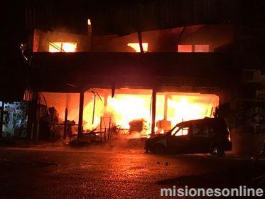 中國(guó)僑網(wǎng) 火災(zāi)現(xiàn)場(chǎng)。(阿根廷華人網(wǎng) 資料圖)