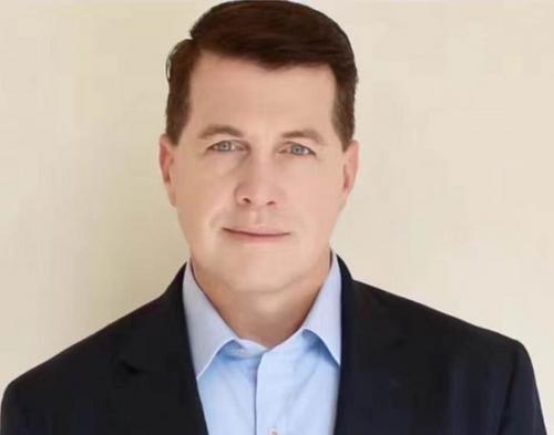 中國(guó)僑網(wǎng)加州副州長(zhǎng)參選人軻海瑞(美國(guó)《僑報(bào)》)