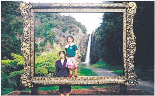 中國僑網(wǎng)Julie和媽媽。(新西蘭《中文先驅(qū)報(bào)》)